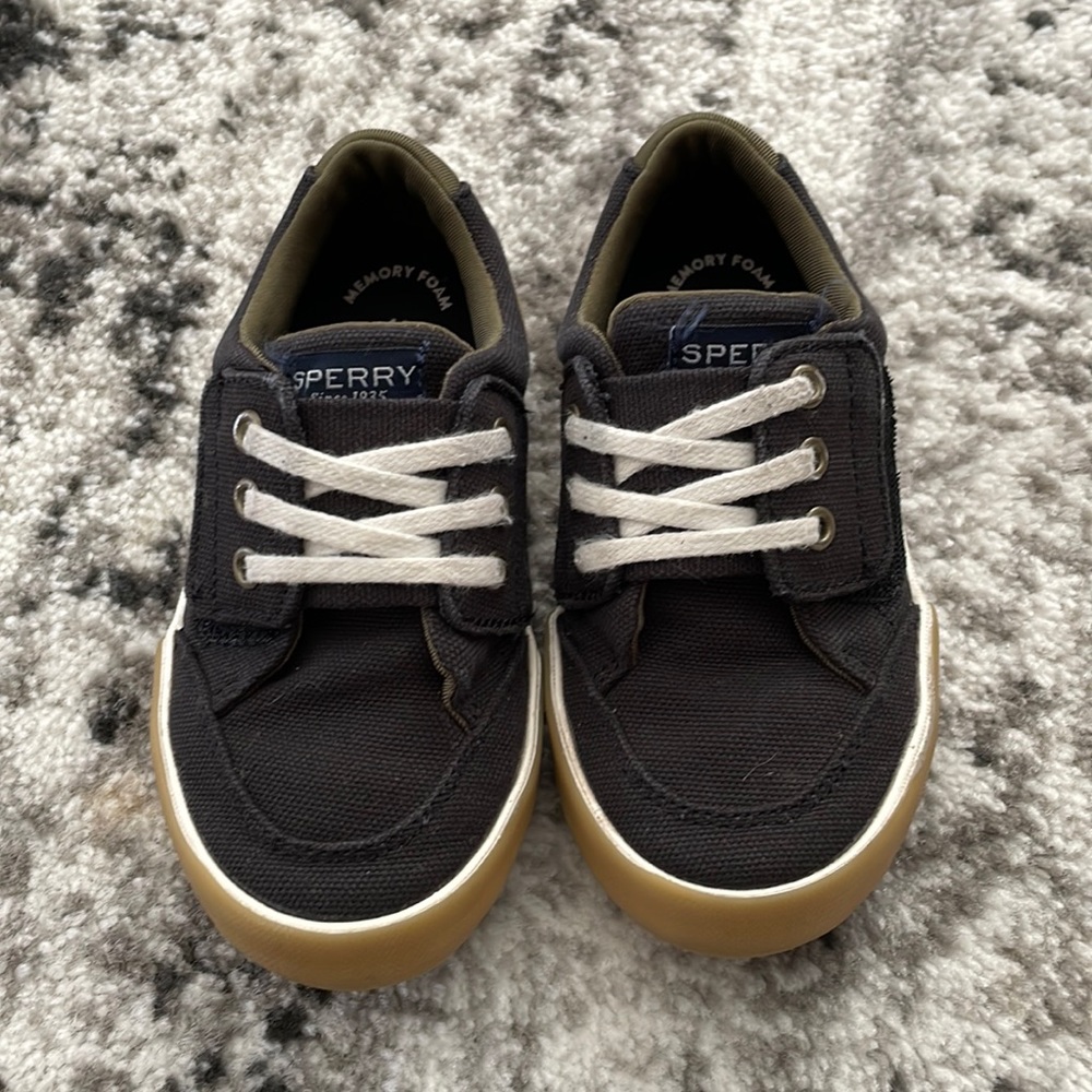 Toddler Boy Sperry shoes